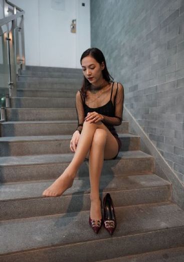 美女图片欧美长发_BD在线手机播放