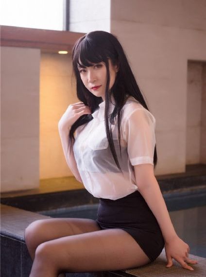 日韩世界杯的足球_超清动漫在线观看