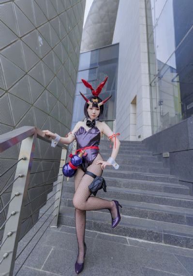 欧美美女和动物交配_高清免费观看韩国