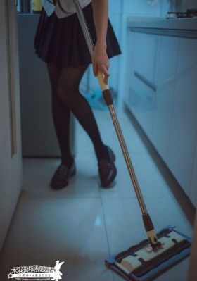 欧美饰品模特图片_1080P电影免费在线