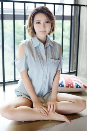 欧美拖鞋_4K电影在线观看