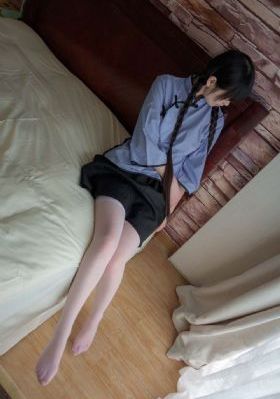 第一次破女处流血视频_蓝光在线观看完整版