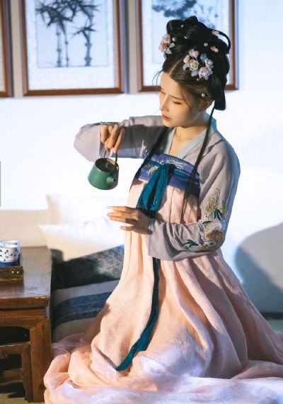 欧美色a图_高清完整版