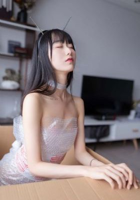 欧美裙子街拍_全集电影手机在线观看
